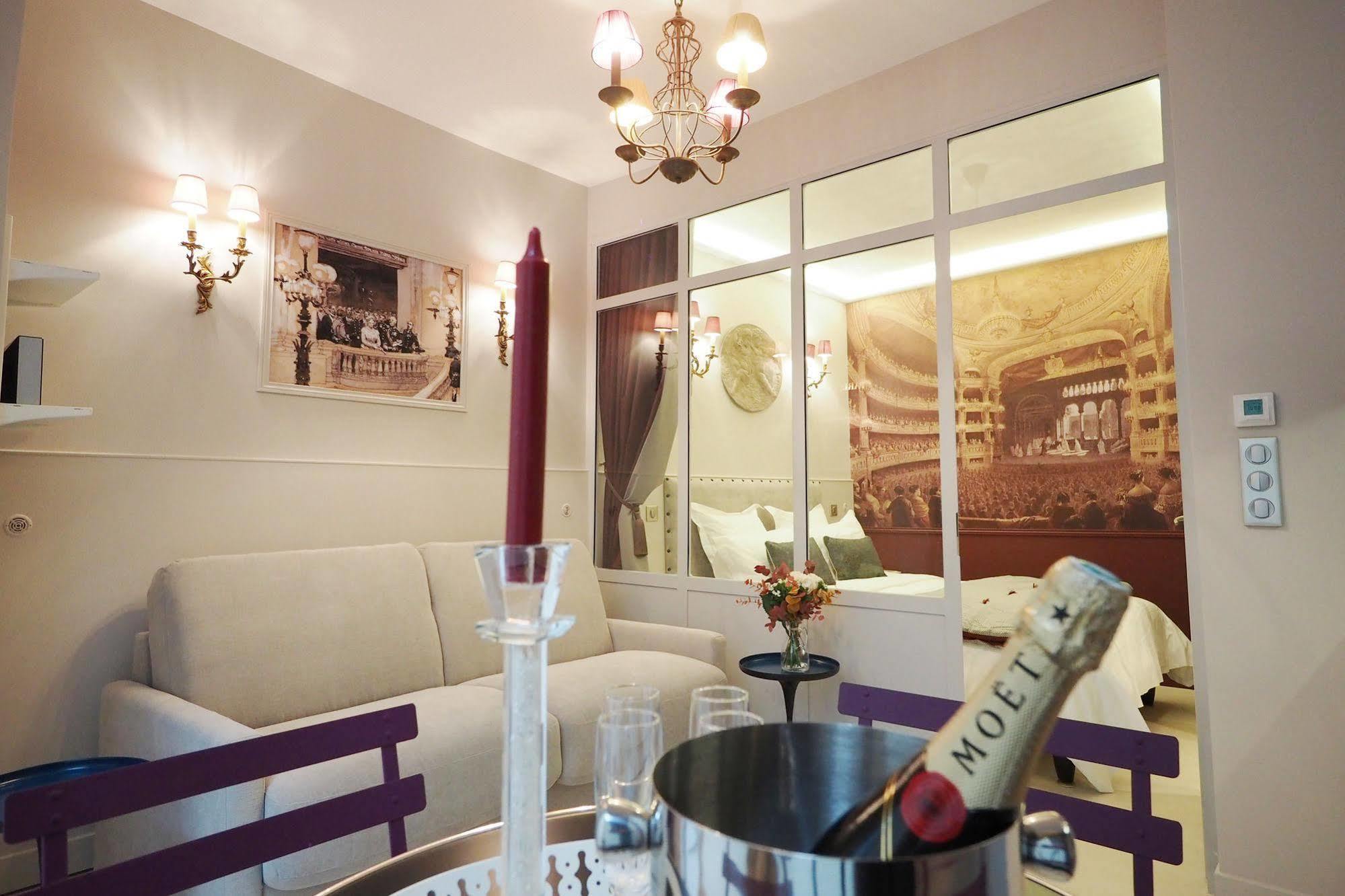Palais Royal Chicsuites Париж Екстер'єр фото