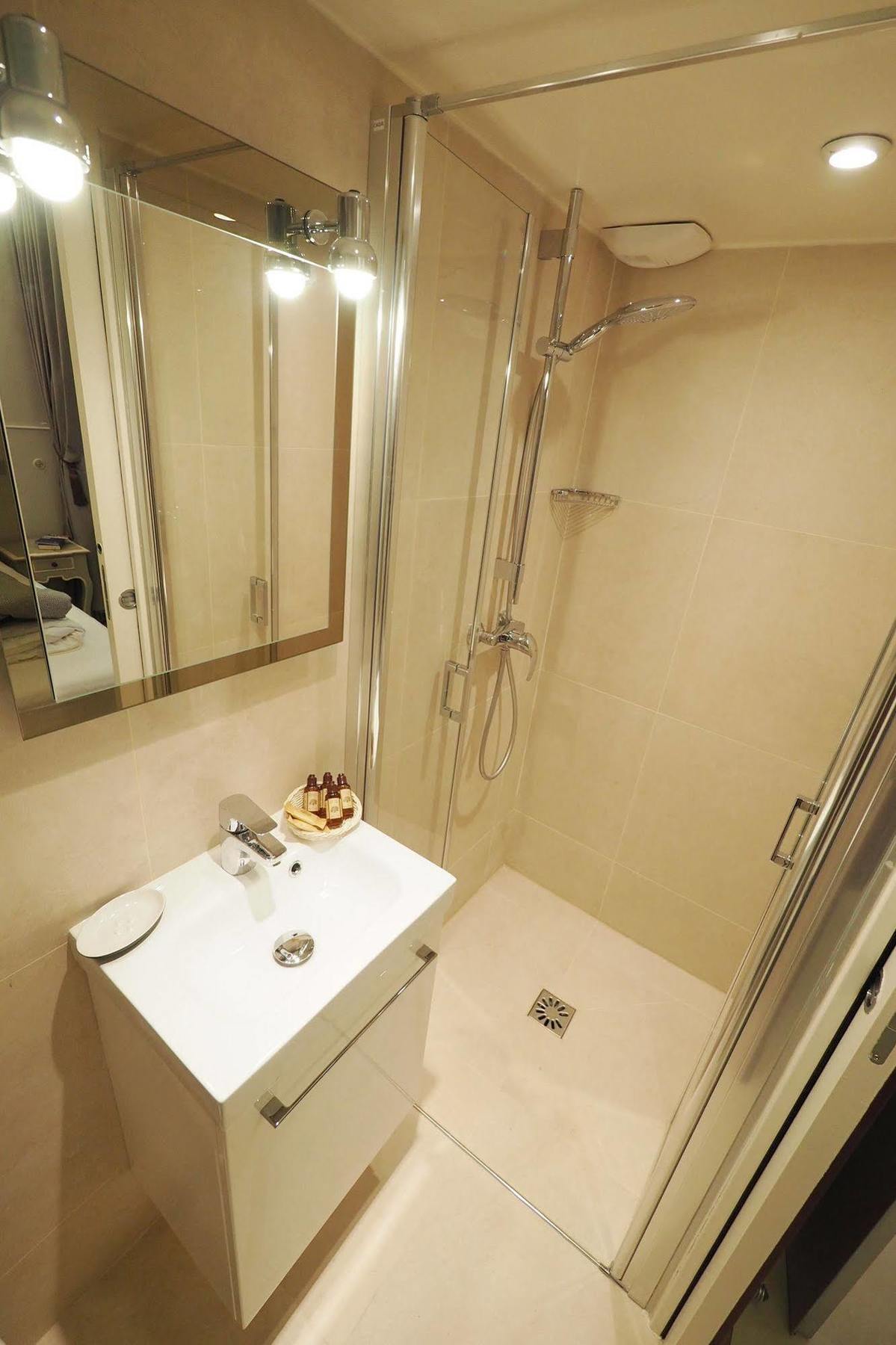 Palais Royal Chicsuites Париж Екстер'єр фото