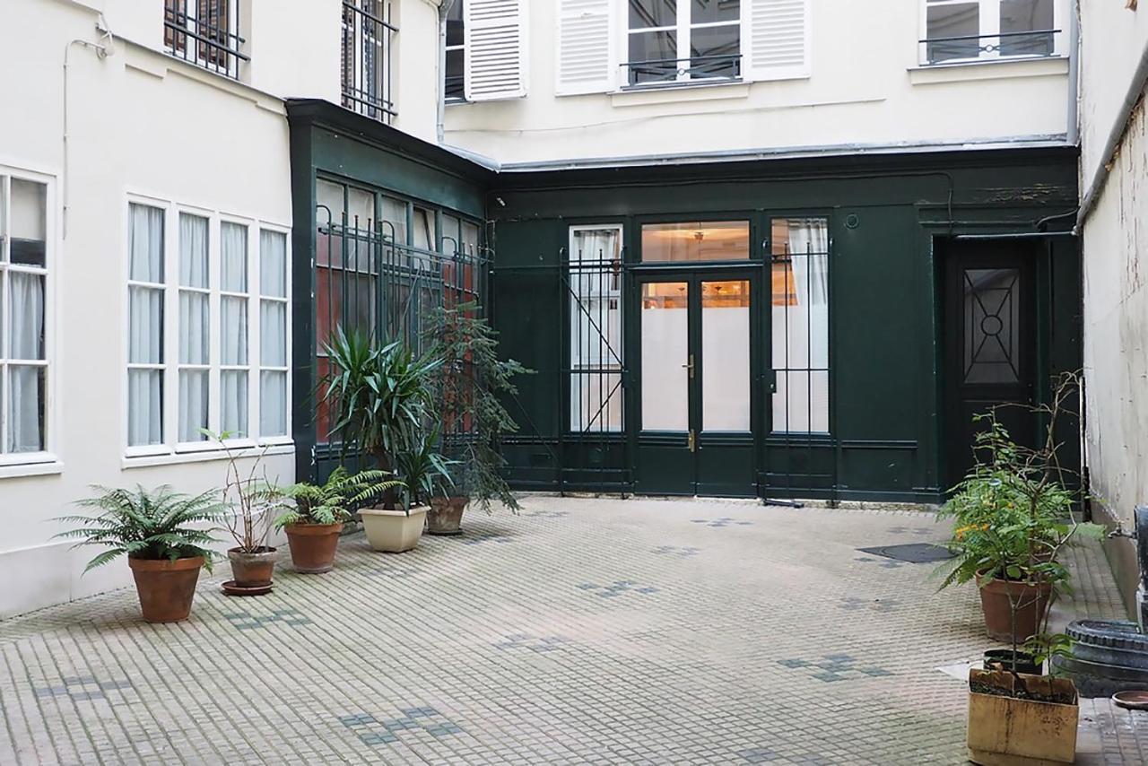 Palais Royal Chicsuites Париж Екстер'єр фото